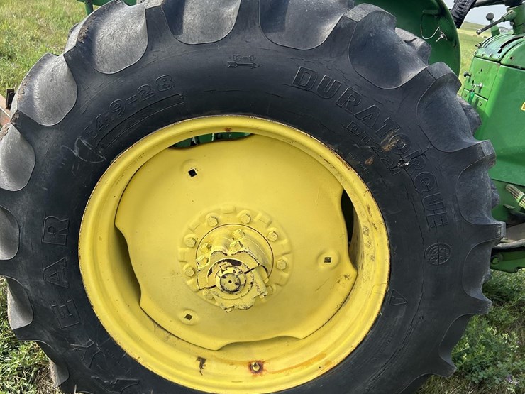 john-deere-2010-image-12