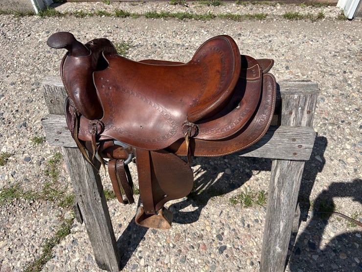 youth-saddle-image-1