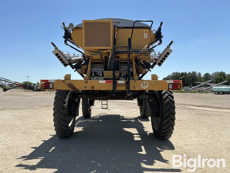 2015-rogator-1300b-self-propelled-dry-spreader-w/airmax-180-image-6