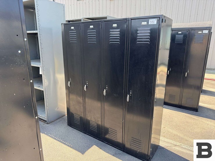 metal-ventilated-lockers-image-1