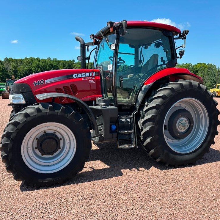 2014 CASE IH MAXXUM 140