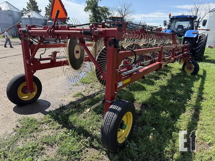 new-holland-ht154-image-1