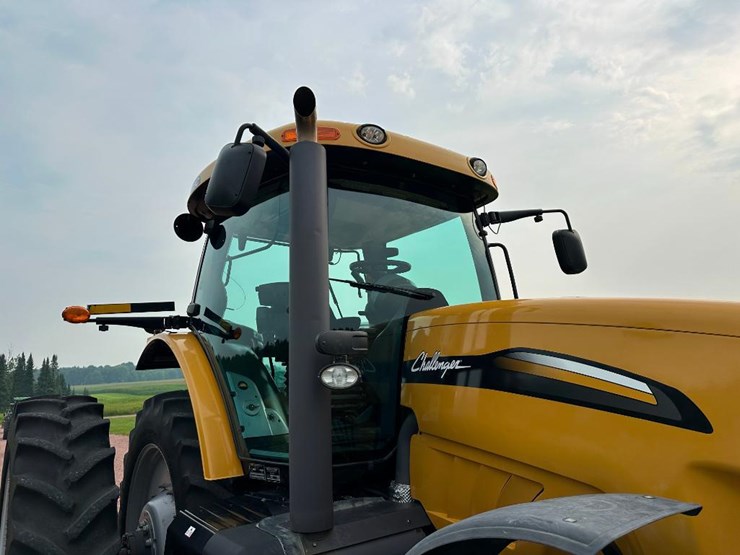 2011-challenger-mt645c-image-24