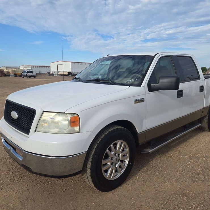 2006 FORD F150 XLT
