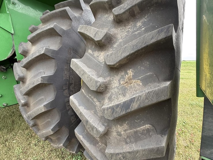2001-john-deere-9750-image-15