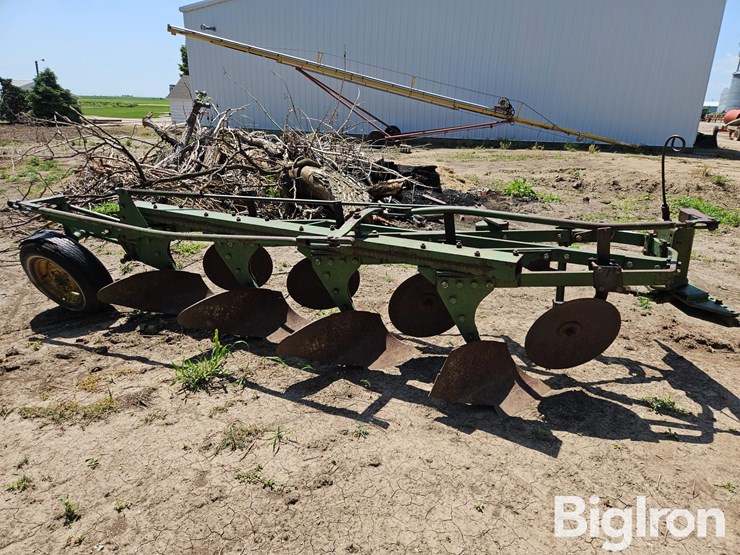 john-deere-5-image-5