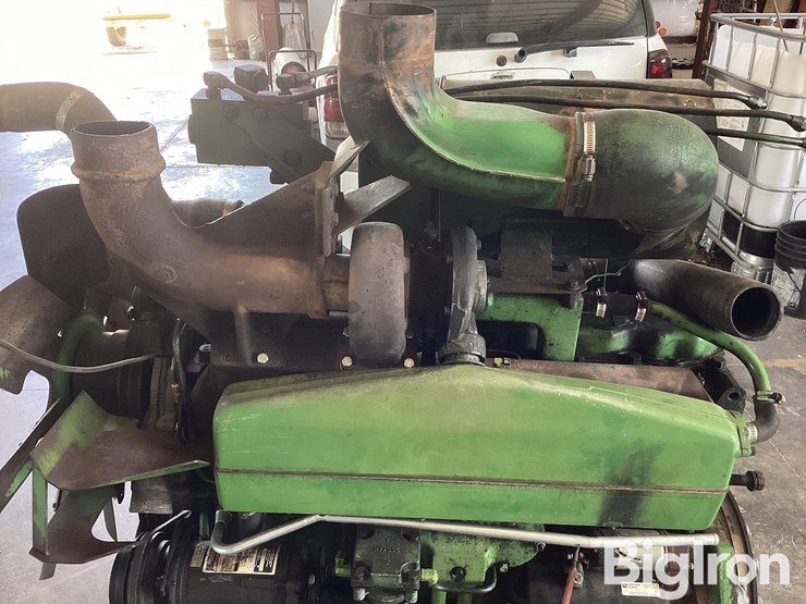 john-deere-6466-image-10