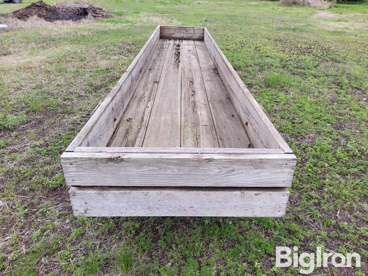 wood-feed-bunk-image-2