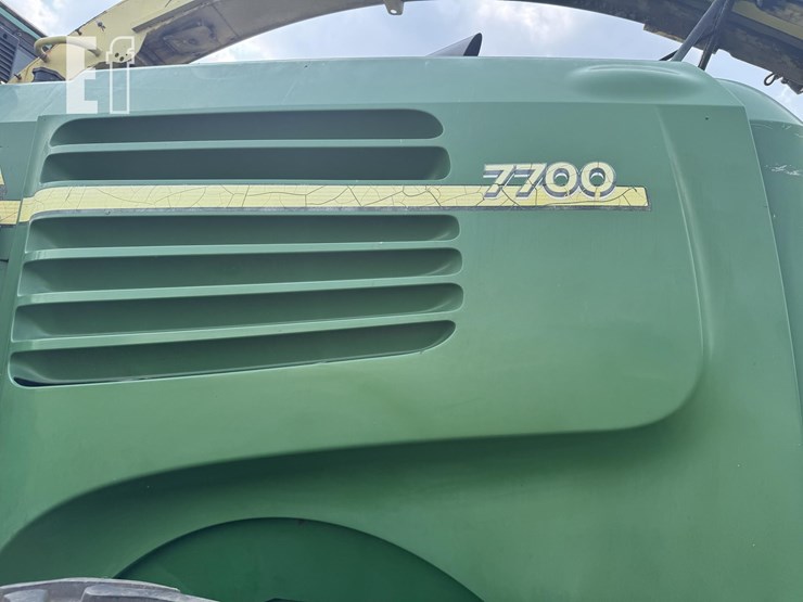 john-deere-7700-image-34