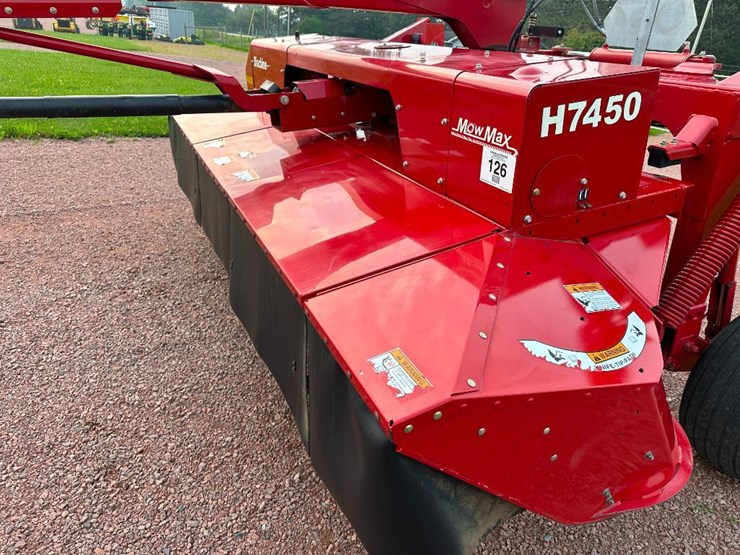 2014-new-holland-h7450-image-36