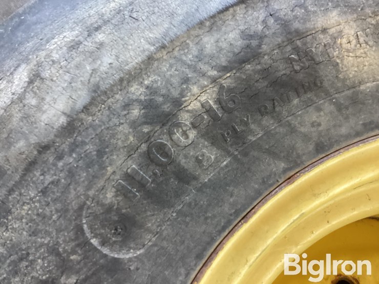 john-deere-11-image-14