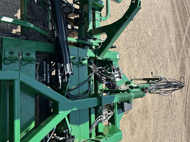 2022-great-plains-ht1100-30-image-82