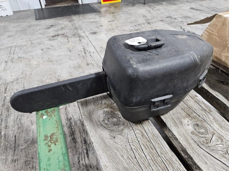 #426-•-poulan-pro-2050-chain-saw-w/-case-image-9