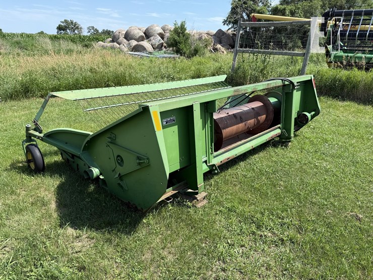 john-deere-212-image-1