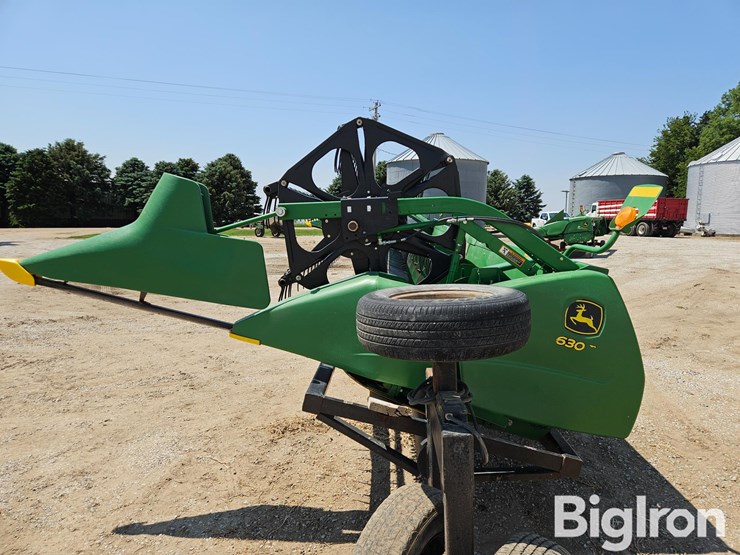 2014-john-deere-630f-image-4