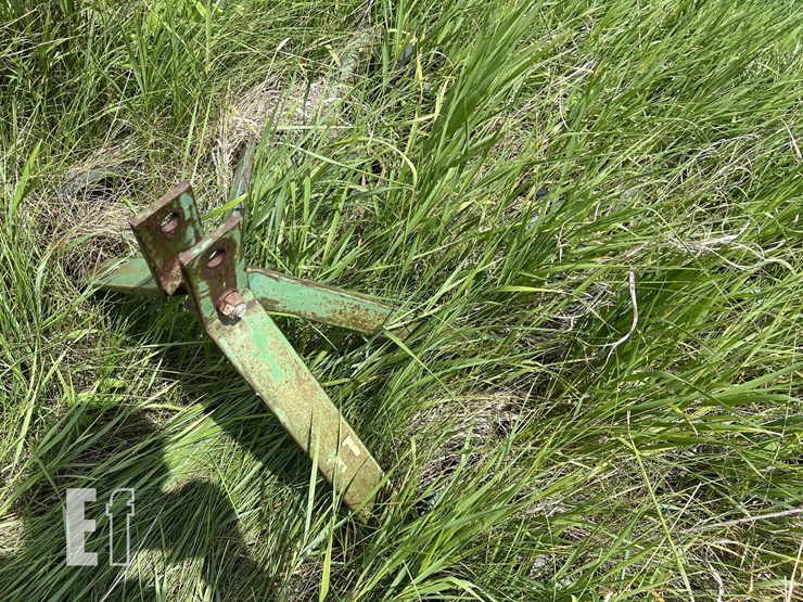 john-deere-8ft-3-point-digger-image-1