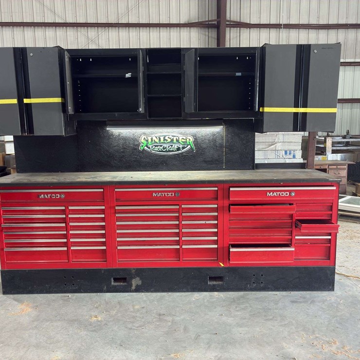 Toolbox w/ Call Cabinets