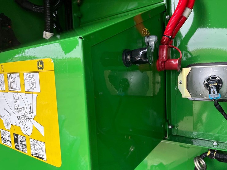 2011-john-deere-9770-sts-image-44
