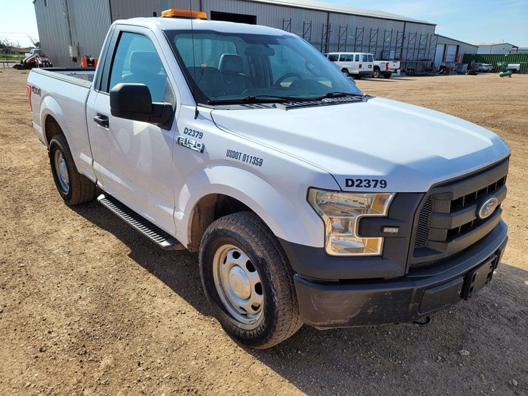 2017-ford-f150-image-2