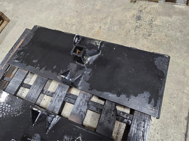 #397-•-new-do-all-reciever-hitch-plate-image-1
