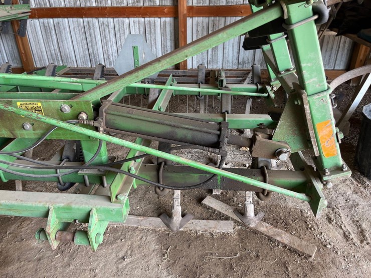 john-deere-960-cultivator-image-10