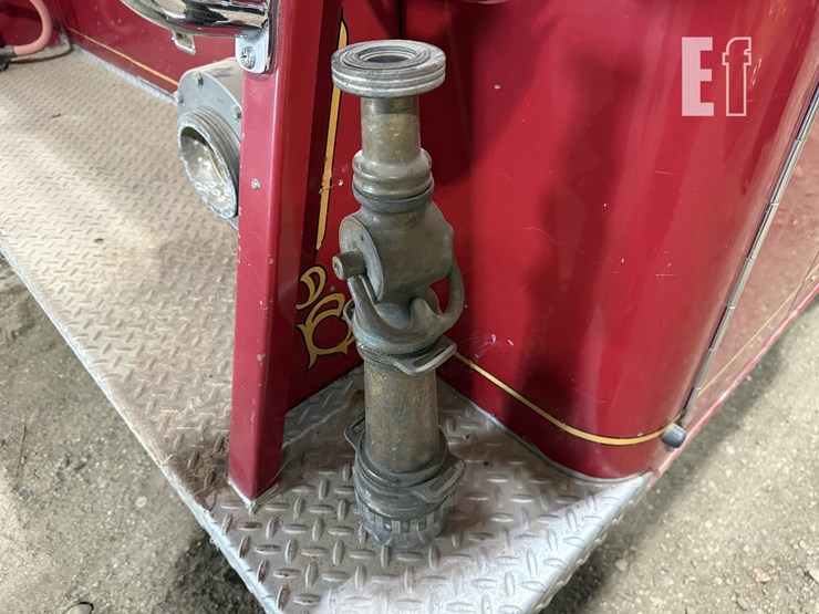 1959-mack-c954-31-image-40