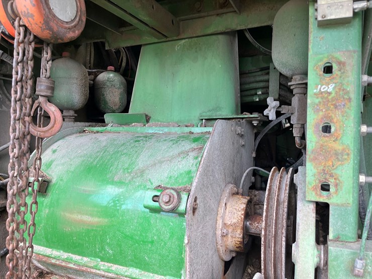 john-deere-6950-image-13