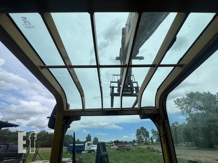 2009-caterpillar-tl1255-image-13