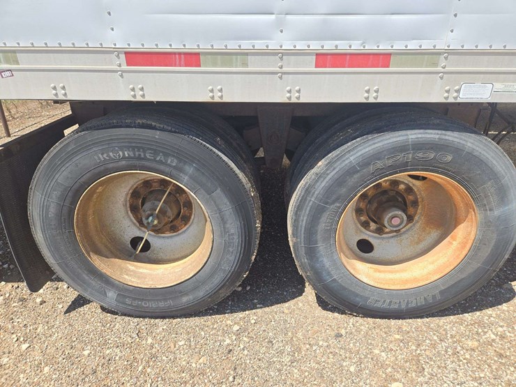 2004-utility-reefer-trailer-image-4