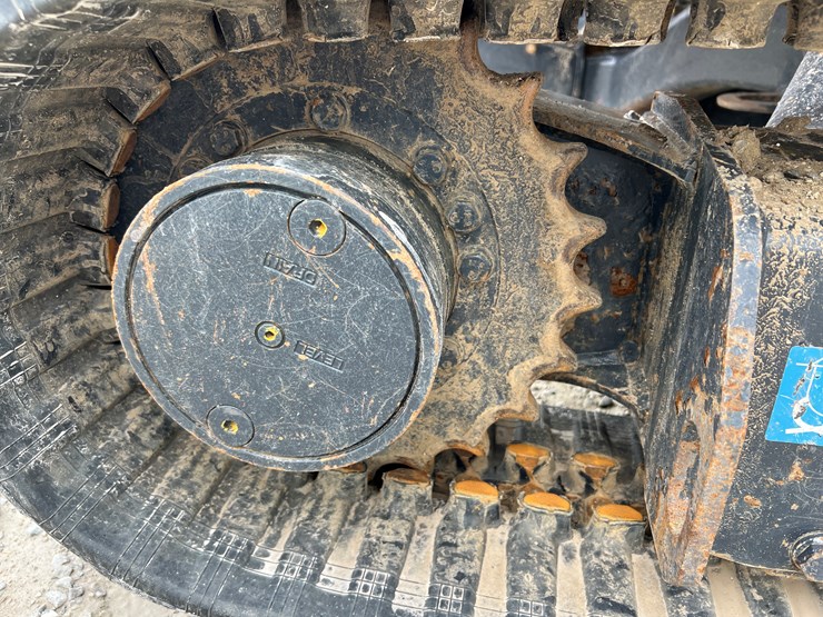 2020-deere-35g-image-20