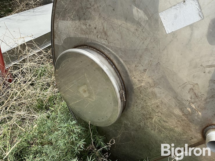 2500-gallon-stainless-steel-tank-image-10