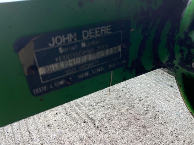 john-deere-350-image-12