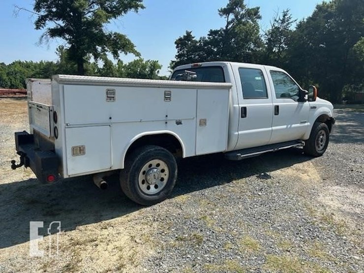 2006-ford-f350-sd-lariat-image-4