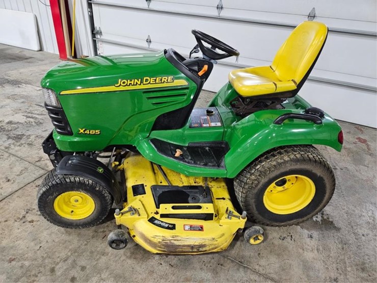 john-deere-x485-image-2
