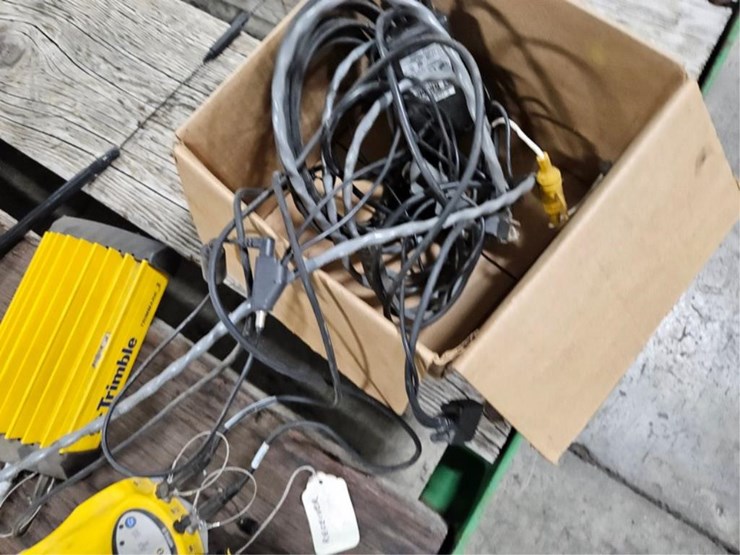 #361-•-2002-trimble-5700-gps-receiver/antennae/data-colle-image-25