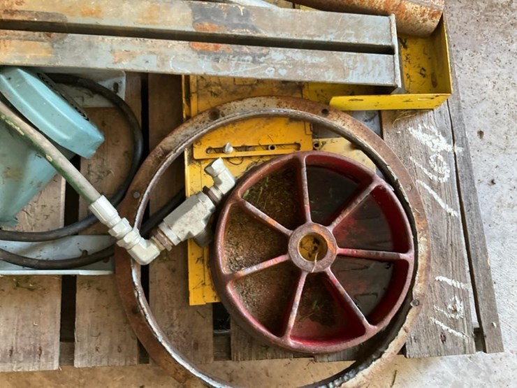 #161-•-electric-motors-and-gearbox-image-3