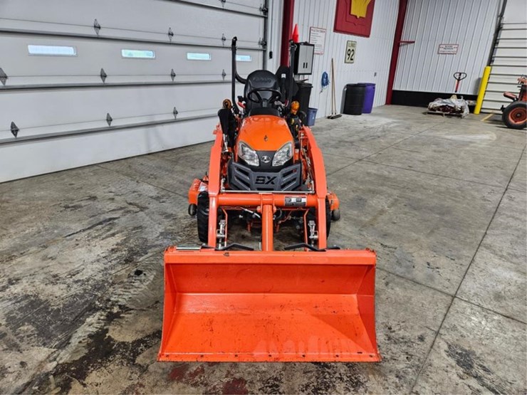 kubota-bx2380-image-8