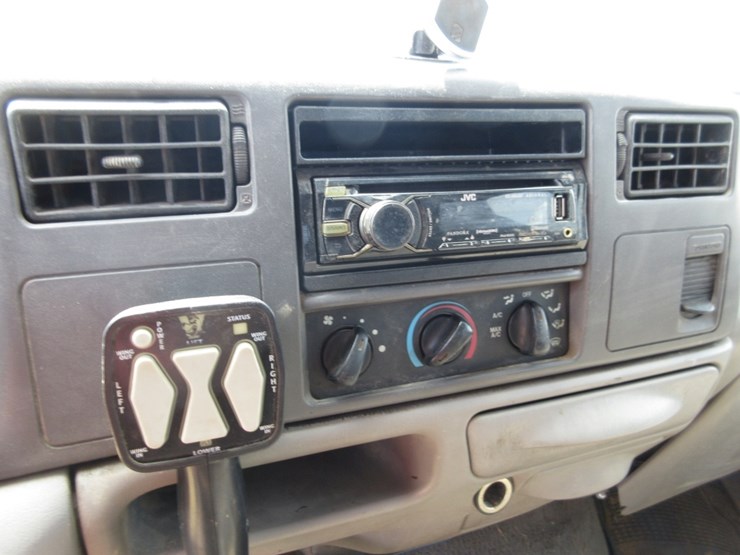 1999-ford-f450-image-21