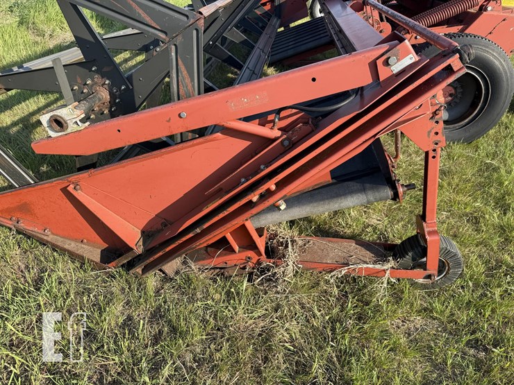 hesston-6450-image-10