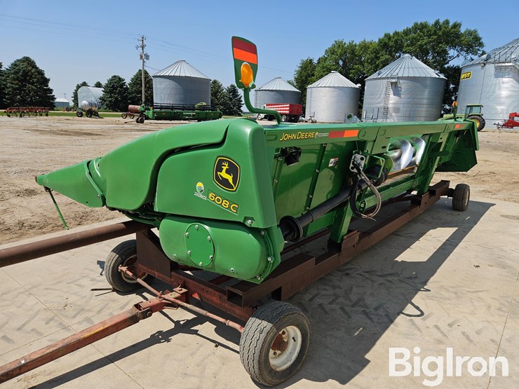 2013-john-deere-608c-image-7