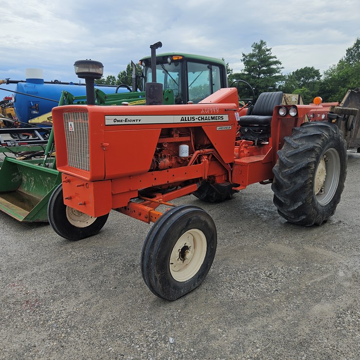 #201998 • Allis Chalmers 180 Tractor