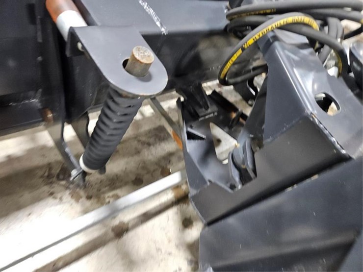 #379-•-new-jct-skid-steer-dozer-blade-image-13