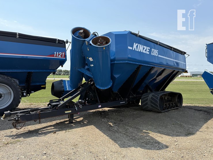 2020-kinze-1305-image-1