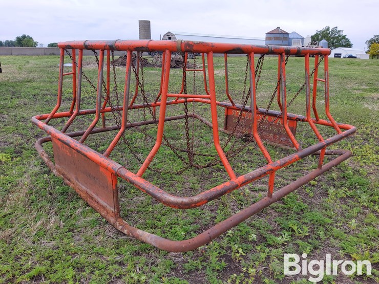 hay-monster-bale-feeder-image-7