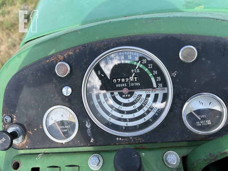 john-deere-2010-image-16