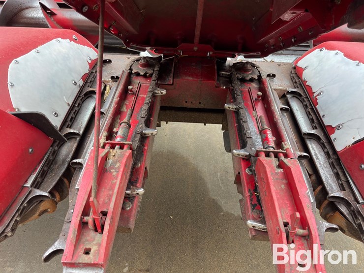 2000-case-ih-1063-image-19