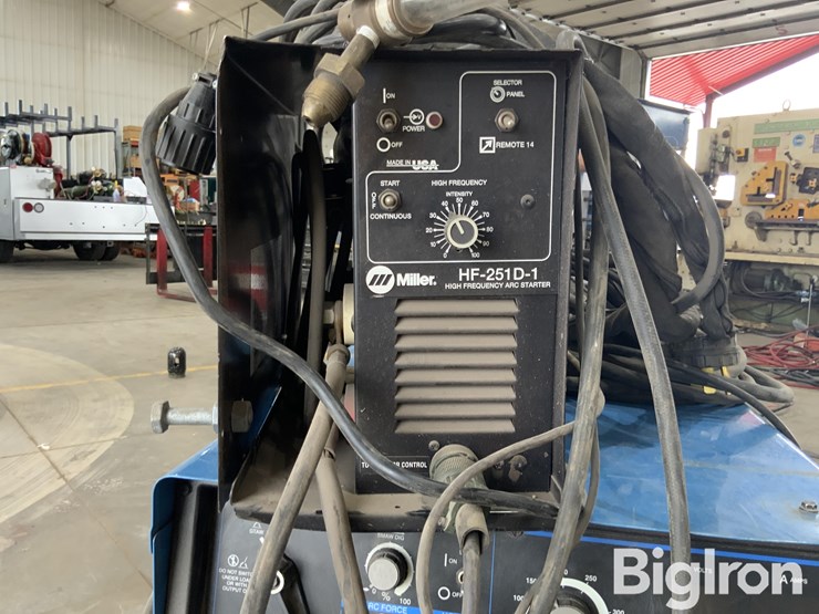 miller-gold-star-302-stick-welder-image-13