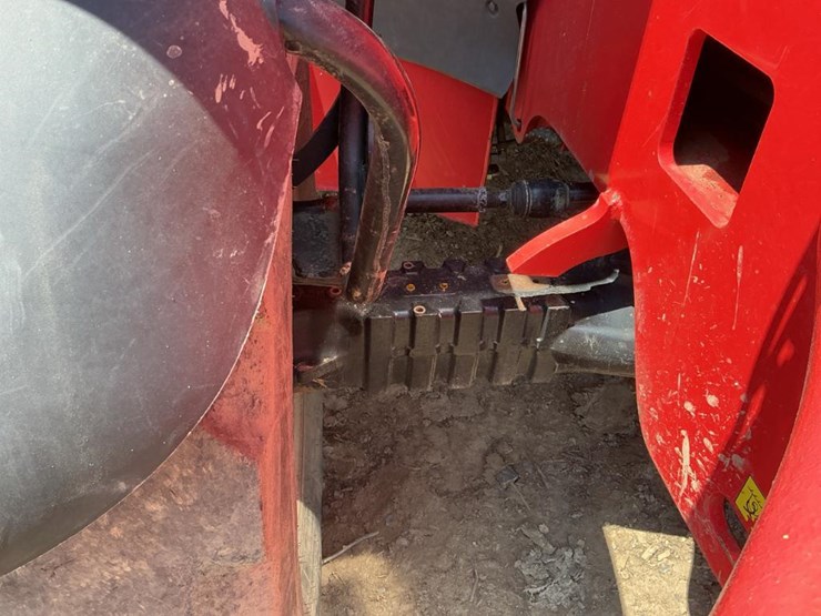 2016-manitou-mlt840-115-ps-image-46