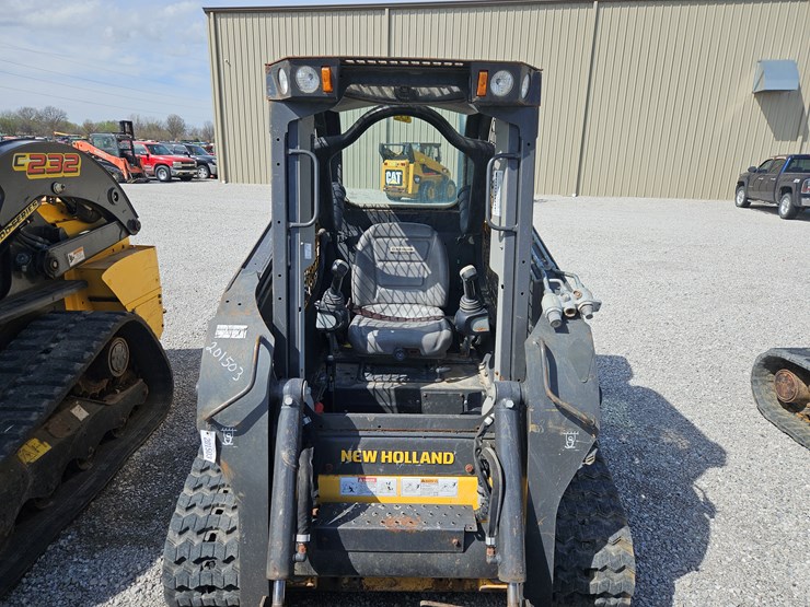 2019-new-holland-c227-image-4
