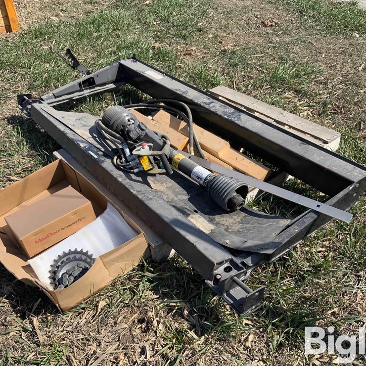 CNH Combine Head Transition Frame & Kit